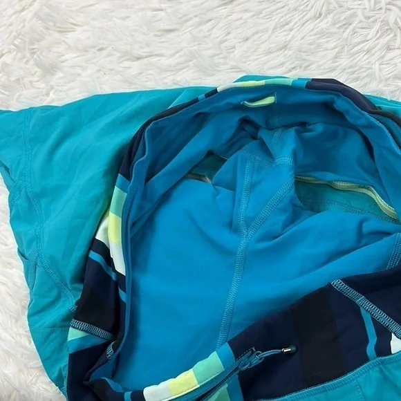 Lululemon Run: Pace Setter Skirt *4-way Stretch Surge / Assorted Stripe - Picture 9 of 9